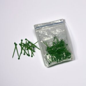 plastic pin(100 gm)